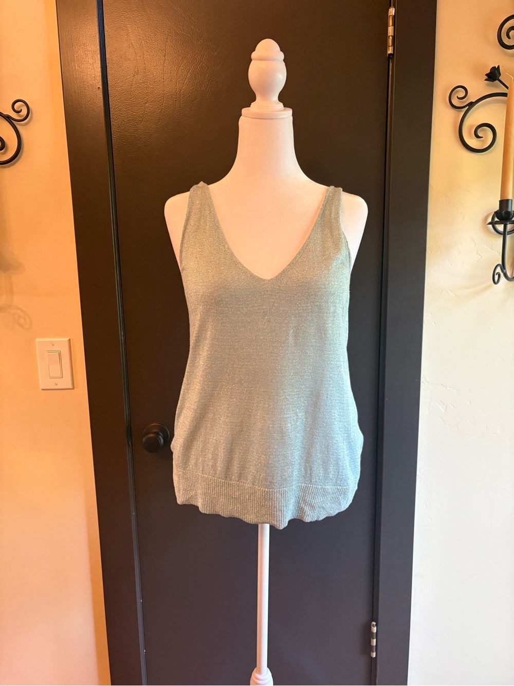 Banana Republic Linen Light Mint V-Neck Knit Tank